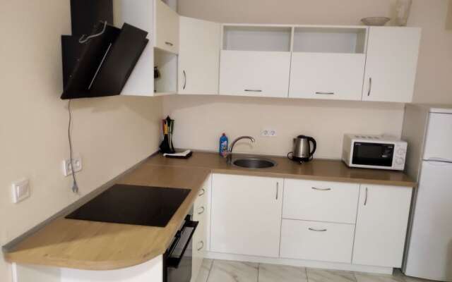 Smart House Hotel