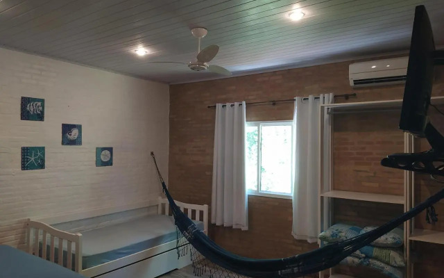 Cobertura na Enseada a 80 m da areia