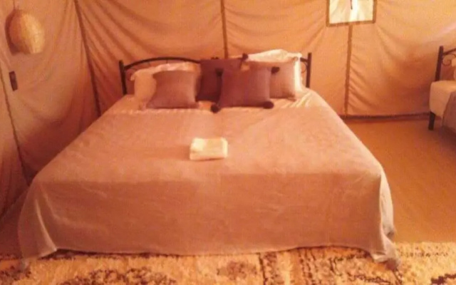 Bihi Desert Camp