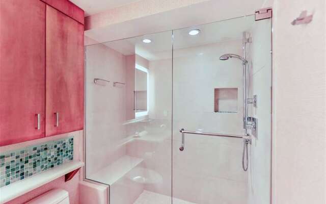 South Seas Lands End 1637