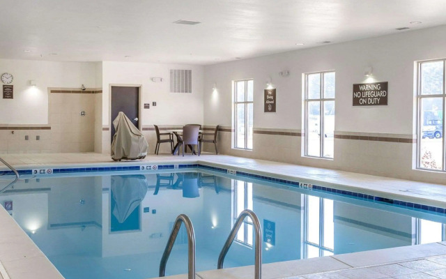 Sleep Inn Cartersville - Emerson Lake Point