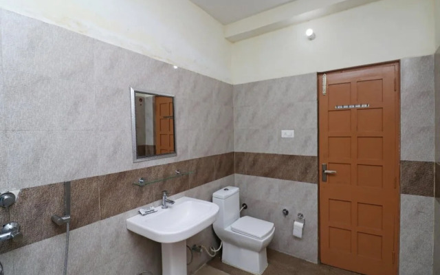 Hotel Heaven Heights By OYO Rooms