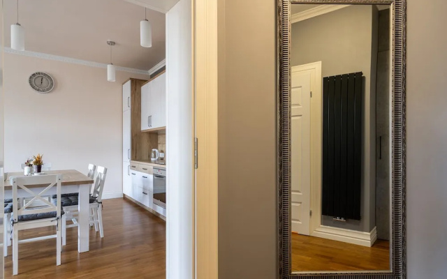 RentPlanet - Apartament Białoskórnicza