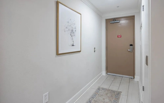 Phoenix X 1403 3 Bedroom Condo