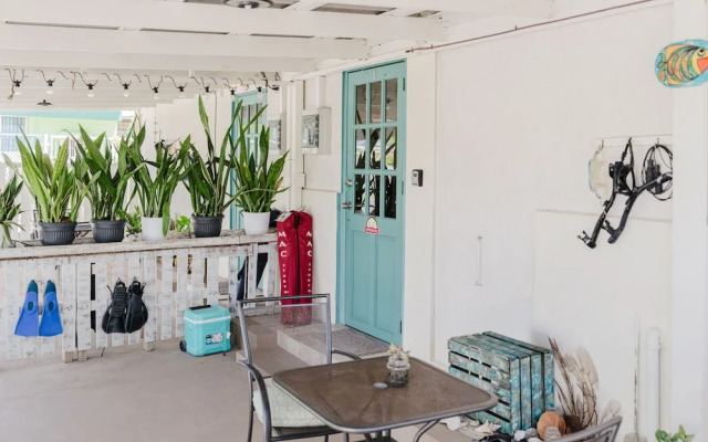 Mangel Halto Aruba one Minute Walk to Beach Apt1