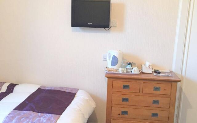 Tania Guest House