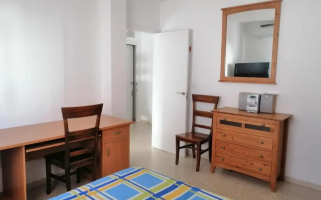 Amplia vivienda unifamiliar con 3 habitaciones