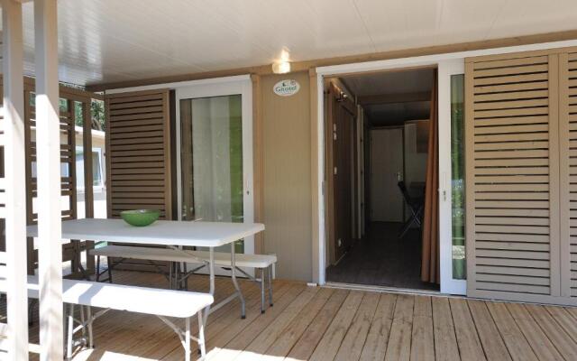 Camping Les Ilots D'Or