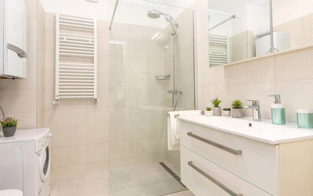 Apartment Brioni Colors City