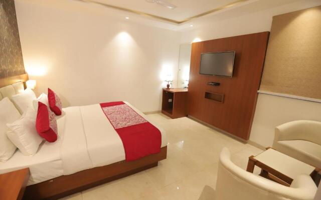 Hotel Lavit Couple Friendly near Faridabad Metro station