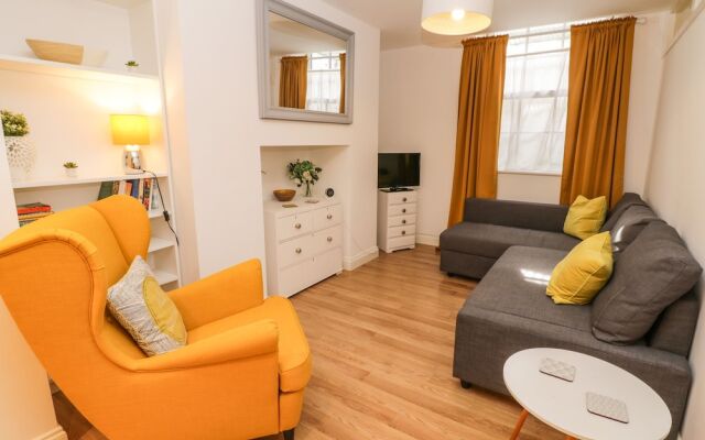 West Cliff Apartment