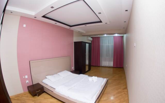 Bakuvi Tourist Apartment B086