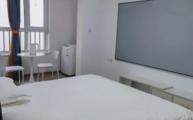 Tianjin Manju Seaview Projection Apartment (Haiboguan Branch)