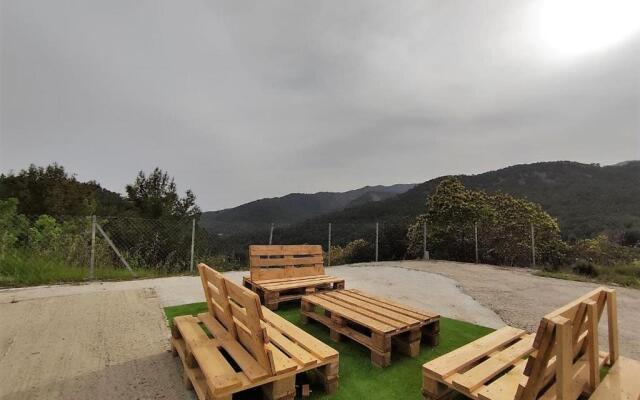 The Cosy Mountain Cabin with Stunning Views near Troodos