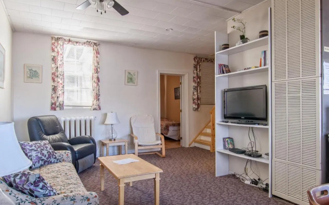 Waterside Apts.