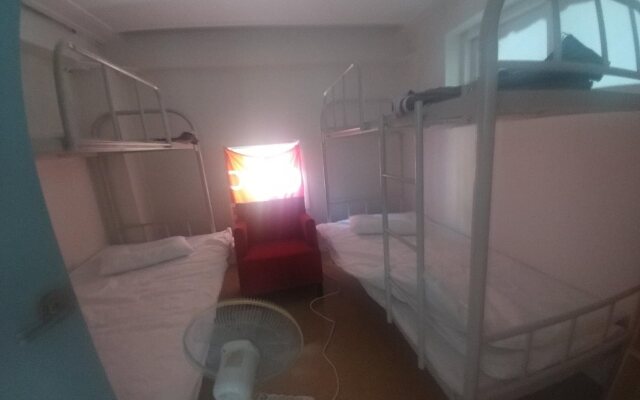 Redo Backpackers - Hostel