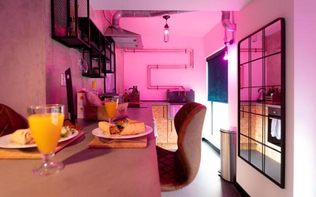 31A Urban Stays