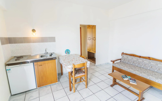 Yiannis Ηotel
