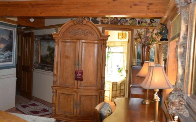 Where Eagles Fly Bed & Breakfast