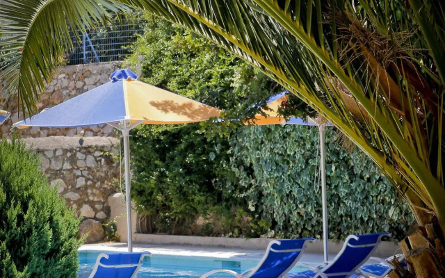Kyveli Apartments