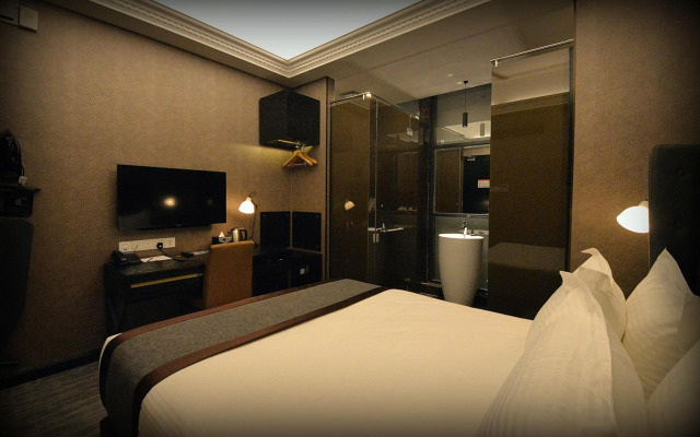 1969 Business Suites