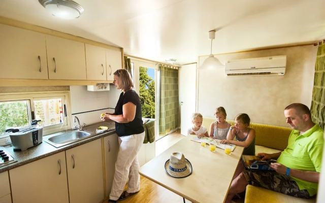 hu Firenze Certosa camping in town