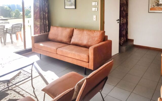 Au Bord Du Lac 24098
