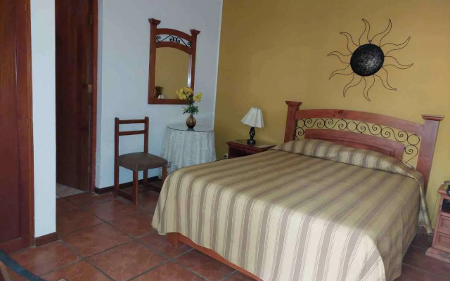 Hotel Oro Viejo