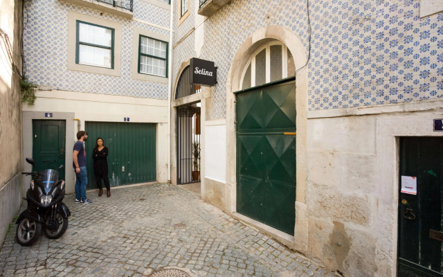 Selina Secret Garden Lisbon - Hostel