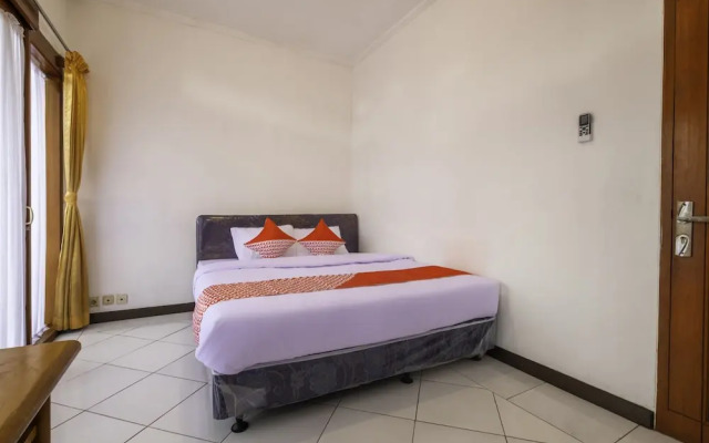 Sinulingga Residence by OYO Rooms