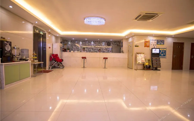 Youth Sunshine Hotel (Xiamen Fangte Menghuan Tong'an)