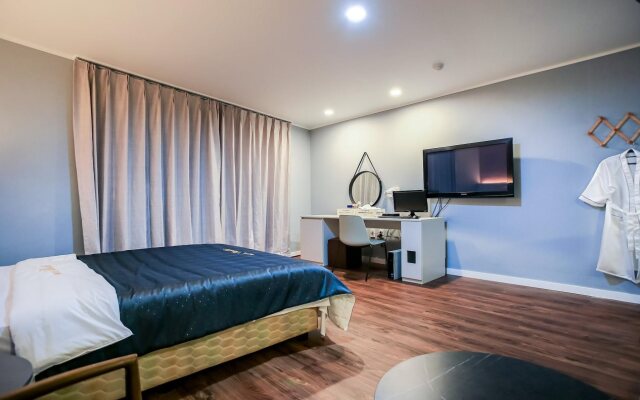 Vivaldi Motel