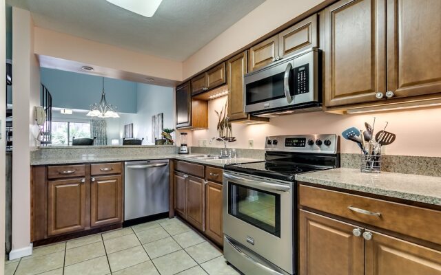 Anchorage II C06 by RedAwning
