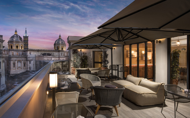 DoubleTree by Hilton Rome Monti