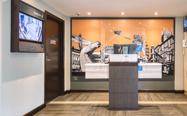 Premier Inn Oxford Kidlington Airport