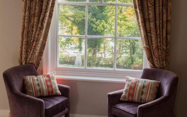 The Riverside House Hotel