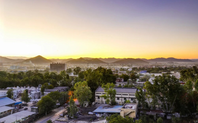 Keys Lite by Lemon Tree Hotels, Urban Square, Udaipur