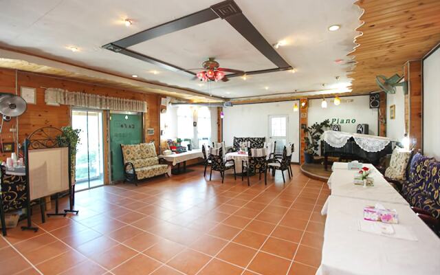 Gapyeong Piano Pension