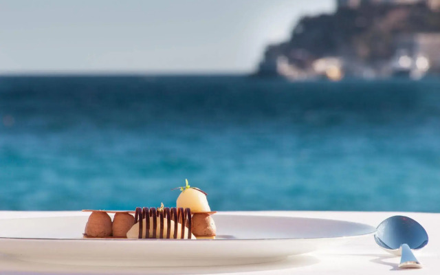 Monte Carlo Beach