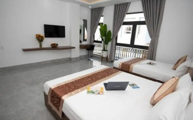 OYO 1180 Huy Ngoc Hotel