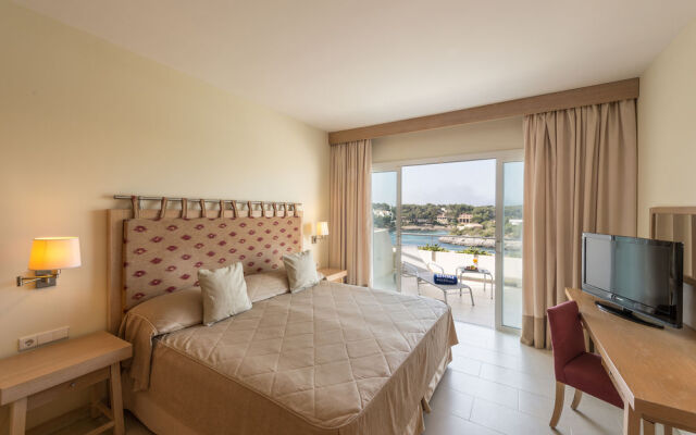 Ikos Porto Petro All inclusive Hotel