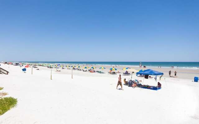 Shores Club 1002 - Two Bedroom Condo
