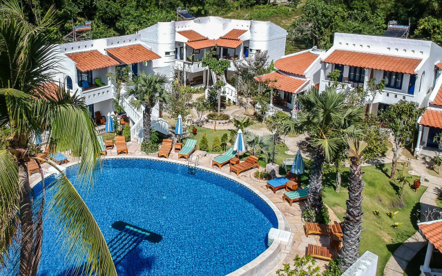 Isabella Resort