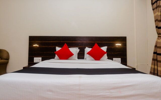 Capital O 27600 Hotel Sai Plaza