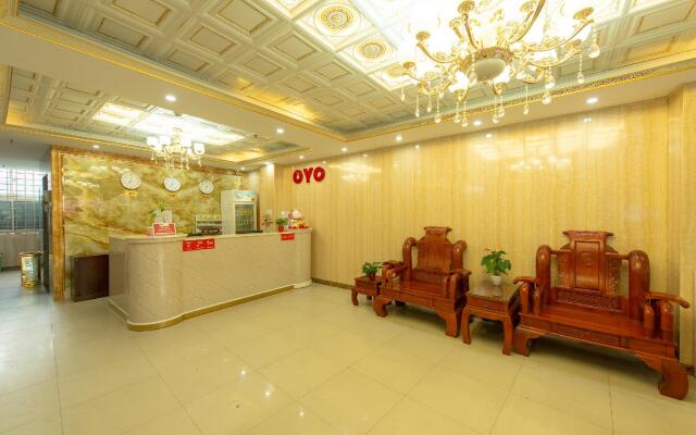 OYO 417 Truong Son Hotel