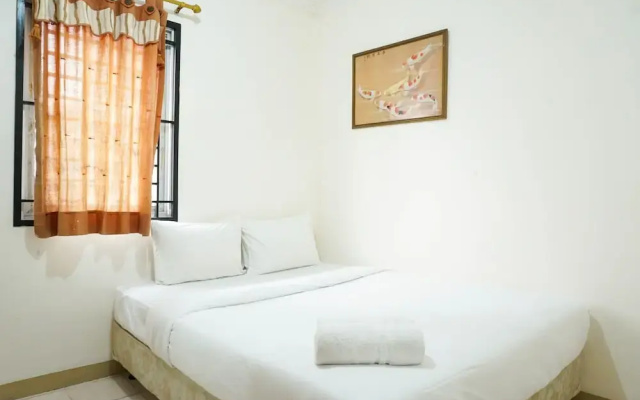 Homey and Warm 2BR Mediterania Palace Apartment