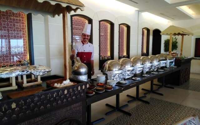 Saray Hotel