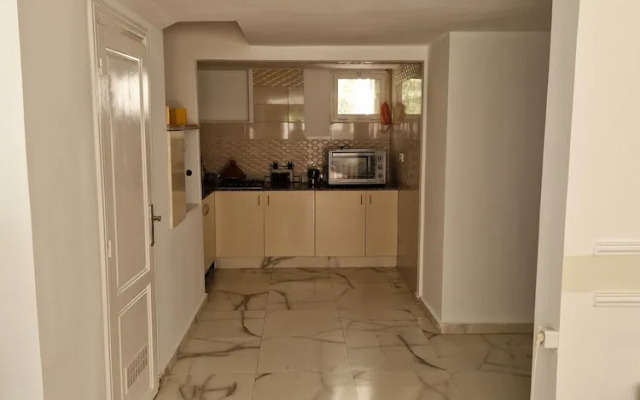 Charming 2-bed Villa in Hay Riad Rabat