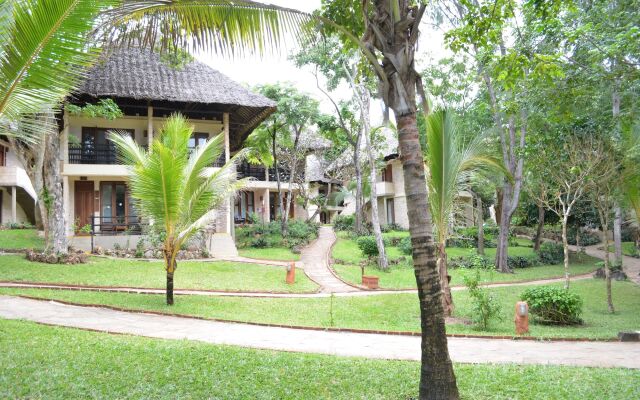 Baobab Beach Resort and Spa