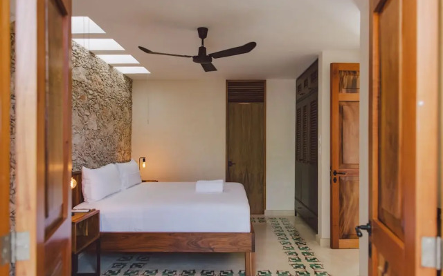 TreeHouse Boutique Hotel - Adults Only